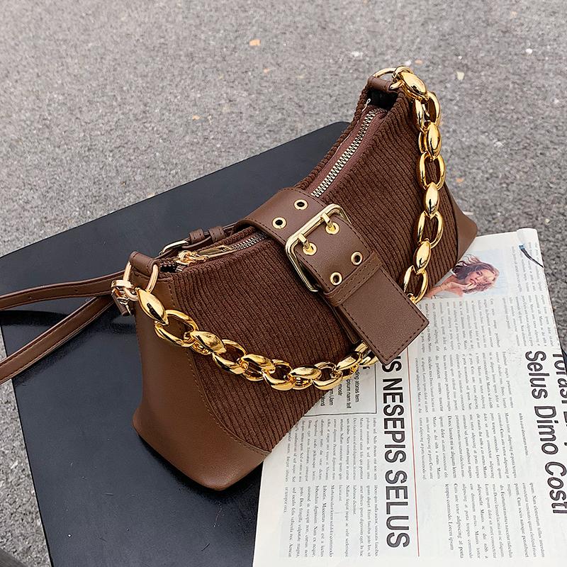 Niche Design Popular Retro Handbag Fall/winter Fashion Chain Portable Messenger Shoulder Underarm Bag Dual-use Bag Width 28cm, Black
Niche Design Popular Retro Handbag Fall/winter Fashion Chain Portable Messenger Shoulder Underarm Bag Dual-use Bag Width 28cm, Black