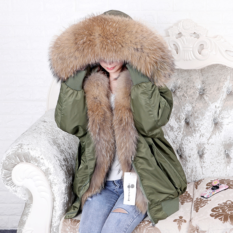 MAOMAOKONG new Loose embroidery real raccoon fur lining winter women's jacket real fur collar coat parkas 201103, Beige
MAOMAOKONG new Loose embroidery real raccoon fur lining winter women's jacket real fur collar coat parkas 201103, Beige