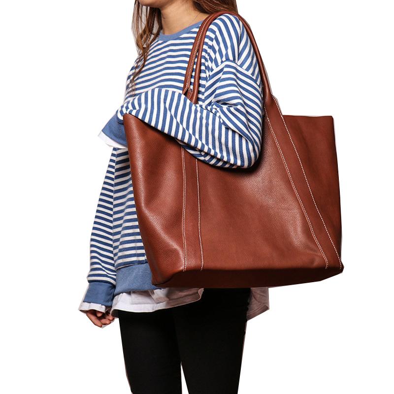 Women Cowhide Bag New Genuine Leather Handbags Women Shoulder Bag Female Luxury Top-handle Bags Fashion Handbag Shopping Packets, Black
Women Cowhide Bag New Genuine Leather Handbags Women Shoulder Bag Female Luxury Top-handle Bags Fashion Handbag Shopping Packets, Black