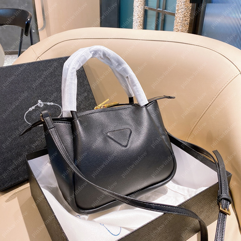 Women Handbags Tote Bag Luxurys Designers Bags Shoulder Bags Handbag Purse Dynamique Leather Crossbody Bag Sacs À Main Designers 20121801L, Box
Women Handbags Tote Bag Luxurys Designers Bags Shoulder Bags Handbag Purse Dynamique Leather Crossbody Bag Sacs À Main Designers 20121801L, Box