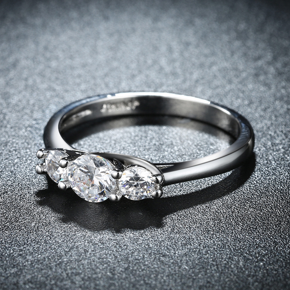 Creative Diamond Engagement Rings European and American Trendy Fashion Jewellery New Products Accessories Proposal Engagement Wedding Annive
Creative Diamond Engagement Rings European and American Trendy Fashion Jewellery New Products Accessories Proposal Engagement Wedding Annive