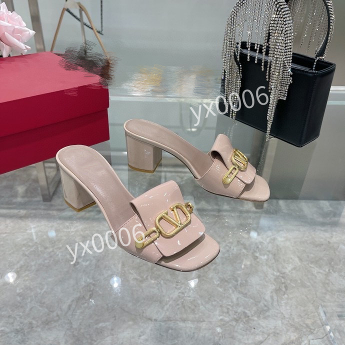 2021 small soft cowhide white shoes 35-42 comfortable net red men's jelly handmade leather oxford bottom ox tendon soled yh21124, Red;white
2021 small soft cowhide white shoes 35-42 comfortable net red men's jelly handmade leather oxford bottom ox tendon soled yh21124, Red;white