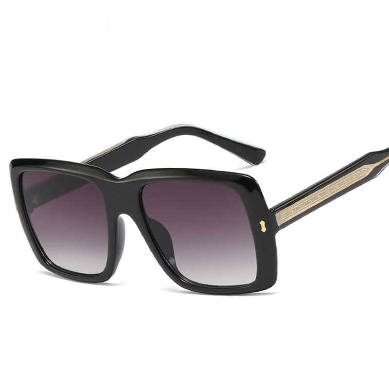 Veshion Square Big Frame Built-in Metal Feet Sunglasses Men Women Fashion Shades UV400 Vintage Glasses
Veshion Square Big Frame Built-in Metal Feet Sunglasses Men Women Fashion Shades UV400 Vintage Glasses