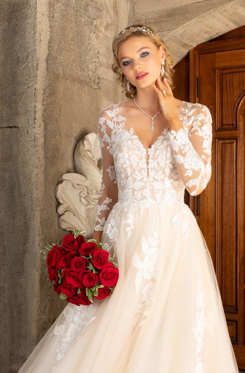 Chen Plus Kitty Size A Line Dresses Lace Appliqued Bridal Gowns V Neck Long Sleeves Backless Wedding Dress Vestidos De Novia ppliqued estidos