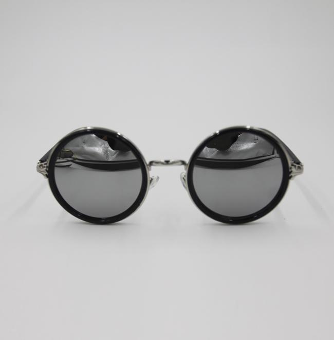 Laura Fairy Fashion Vintage Round Frame Sunglasses Metal Decoration Men Women UV400 Sun Glasses Unisex
Laura Fairy Fashion Vintage Round Frame Sunglasses Metal Decoration Men Women UV400 Sun Glasses Unisex