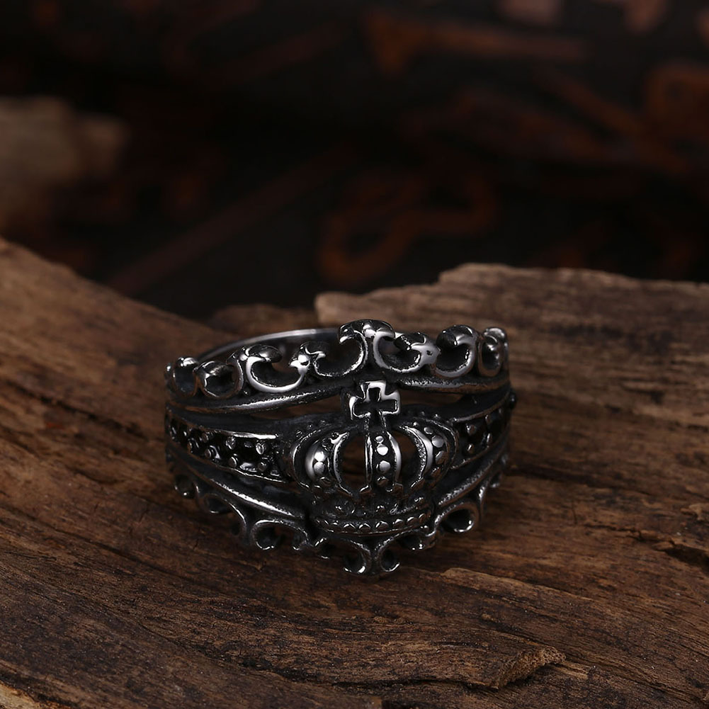 Titanium steel ring male punk style crown stainless steel ring new European and American style accessories wedding anniversary gift
Titanium steel ring male punk style crown stainless steel ring new European and American style accessories wedding anniversary gift