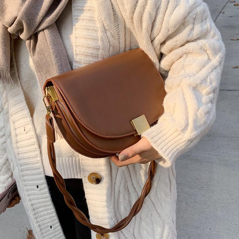 Weave Shoulder strap 2021 Fashion New High quality PU Leather Women's Designer Handbag Vintage Shoulder Messenger Bag, 22 cm coffee
Weave Shoulder strap 2021 Fashion New High quality PU Leather Women's Designer Handbag Vintage Shoulder Messenger Bag, 22 cm coffee