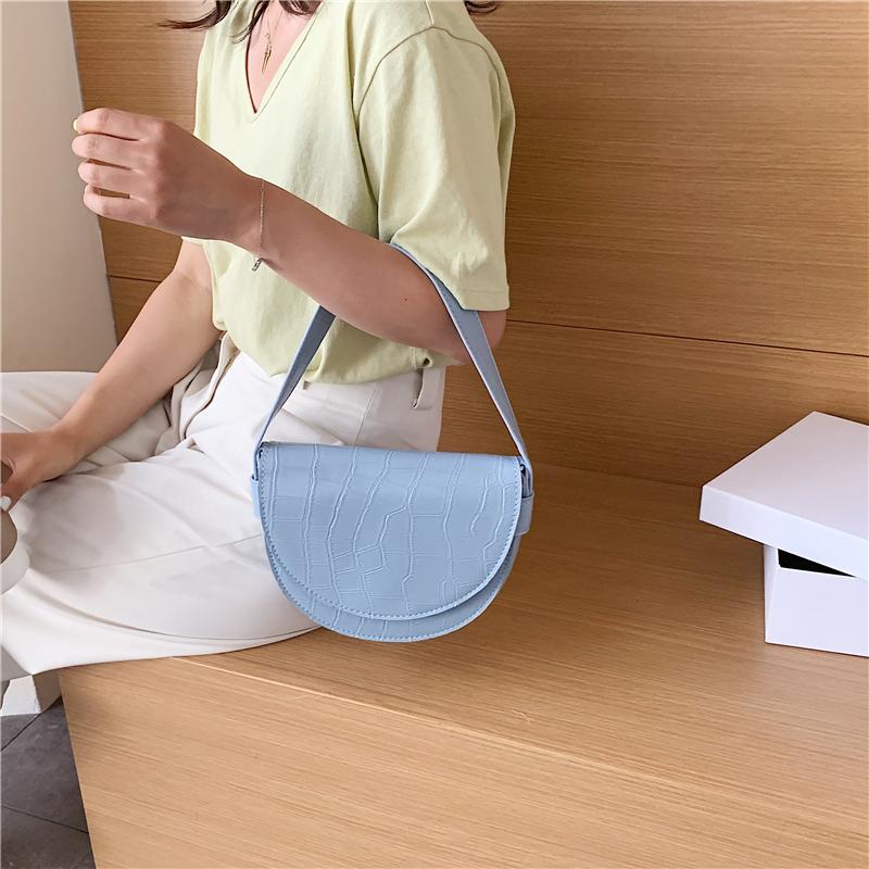 2021 High Quality Solid Crocodile Half Round Women's Shoulder Messenger Bag Bags for Women 2021 Purses and Handbags, Black
2021 High Quality Solid Crocodile Half Round Women's Shoulder Messenger Bag Bags for Women 2021 Purses and Handbags, Black