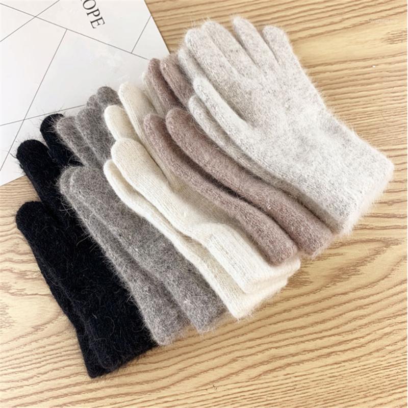 New Imitation Hair Gloves Female Korean Version Solid Color Full Fingers Women Gloves Mittens Girls Winter Riding1 
New Imitation Hair Gloves Female Korean Version Solid Color Full Fingers Women Gloves Mittens Girls Winter Riding1