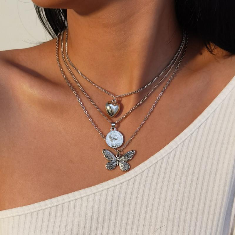 Women Fashion Three Layers Butterfly Heart Circle Necklace for Women Classic Necklace Party Clavicle Jewelry
Women Fashion Three Layers Butterfly Heart Circle Necklace for Women Classic Necklace Party Clavicle Jewelry