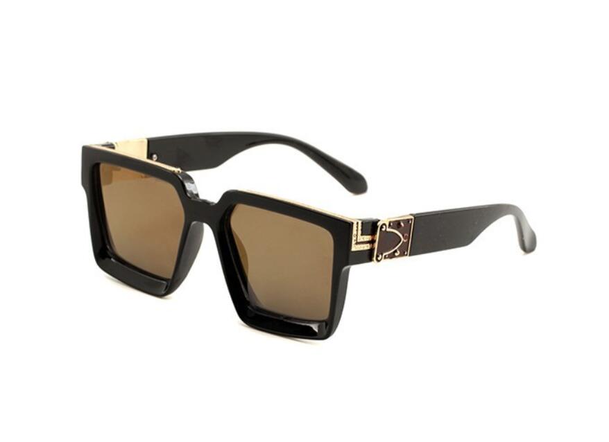Hot men's and women's sungl Luxury Sunglasses full frame Vintage designer sunglasses for men Shiny Gold Logo Hot sell Gold plated Top NO BOX
Hot men's and women's sungl Luxury Sunglasses full frame Vintage designer sunglasses for men Shiny Gold Logo Hot sell Gold plated Top NO BOX