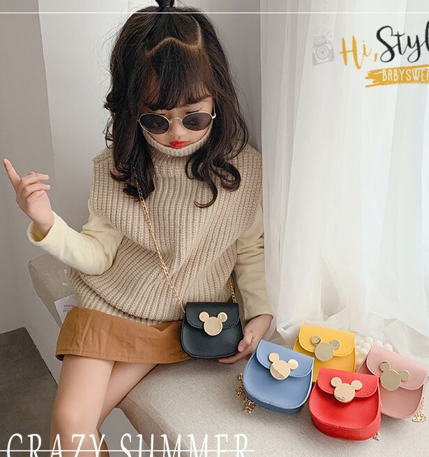 2021 Cute Mini girls bags fashion sequin kids handbags girls shoulder bags kids messenger bag kids purse girls purse childrens handbag, Size:11*5*10cm
2021 Cute Mini girls bags fashion sequin kids handbags girls shoulder bags kids messenger bag kids purse girls purse childrens handbag, Size:11*5*10cm