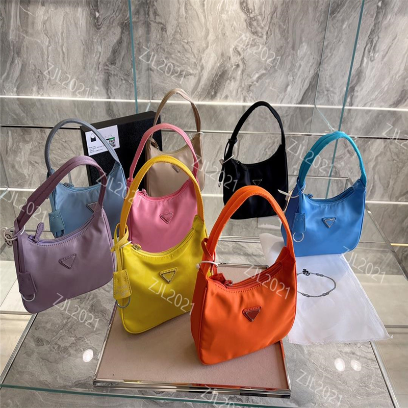 Nylon Mini Bag crossbody Hobo bags women handbag Luxurys Designers Bags Designers Womens Handbags Purses Wallet Handbags919
Nylon Mini Bag crossbody Hobo bags women handbag Luxurys Designers Bags Designers Womens Handbags Purses Wallet Handbags919