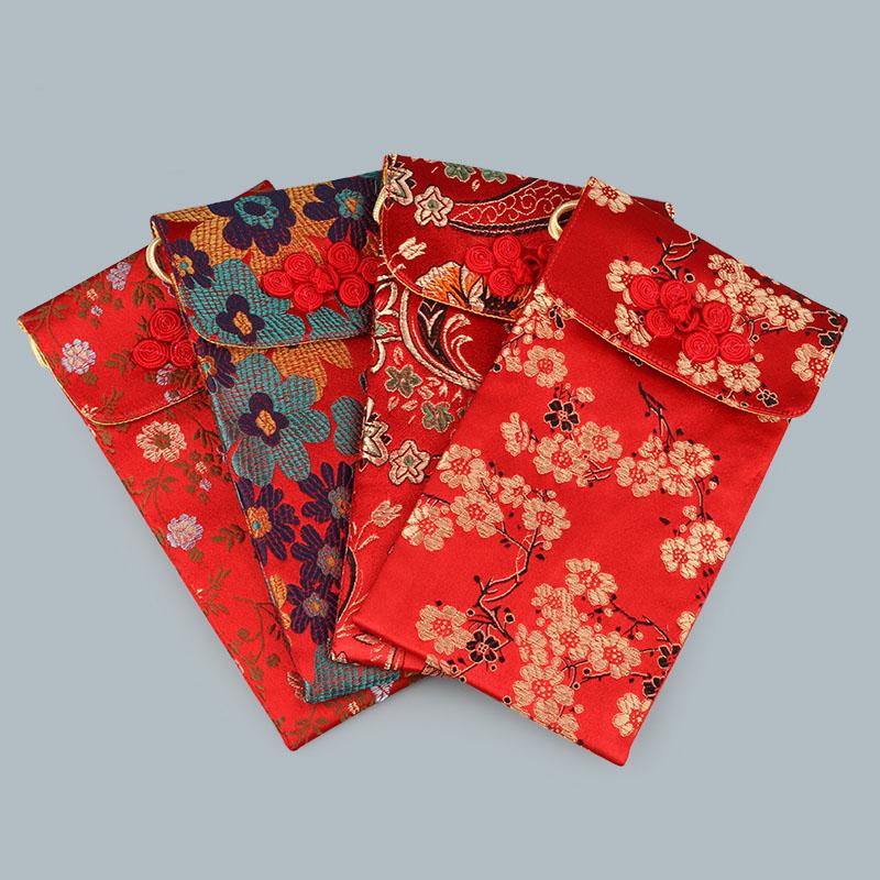 Suzhou silk brocade Chinese manual Plate buckle Phone Bags protective case band Lanyard Diagonal cross package Gift bags
Suzhou silk brocade Chinese manual Plate buckle Phone Bags protective case band Lanyard Diagonal cross package Gift bags