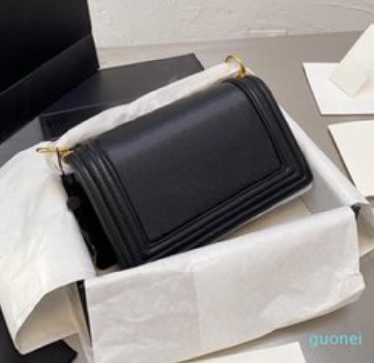 2022 Quality Women Classic Boy Bags Chain Flap Diamond Calfskin Caviar Leather Shoulder Crossbody Bag Luxury Brand Designer Handbags 88, #1 black checkered
2022 Quality Women Classic Boy Bags Chain Flap Diamond Calfskin Caviar Leather Shoulder Crossbody Bag Luxury Brand Designer Handbags 88, #1 black checkered