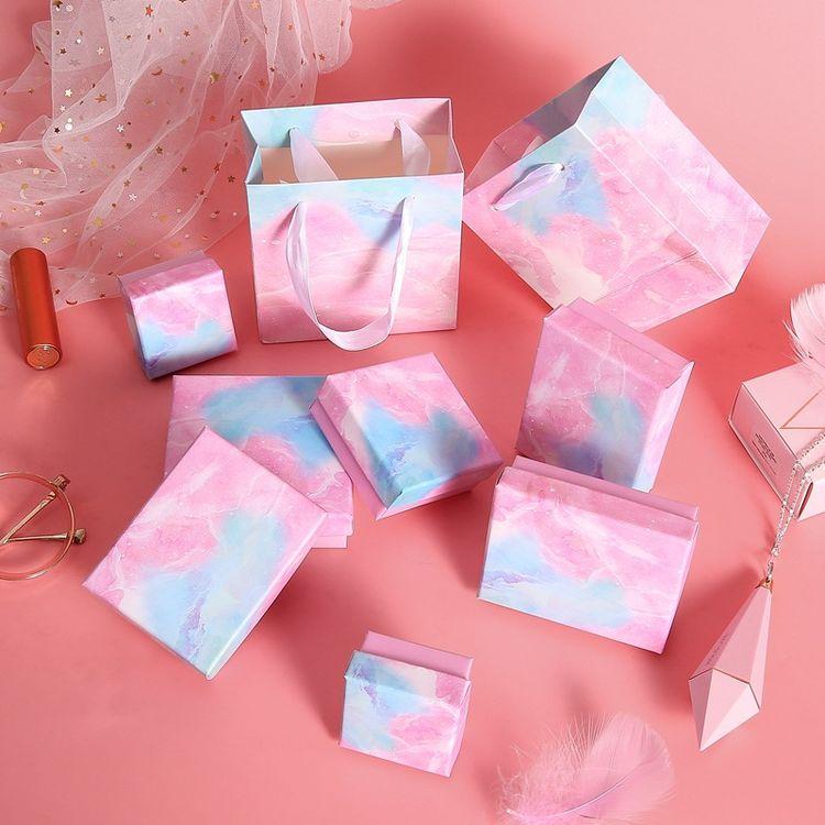 Starry Sky Color Kraft Paper Tote Bags Jewelry Gift Box For Diy Accessories Packaging Necklace Earring Bracelet Ring Display
Starry Sky Color Kraft Paper Tote Bags Jewelry Gift Box For Diy Accessories Packaging Necklace Earring Bracelet Ring Display
