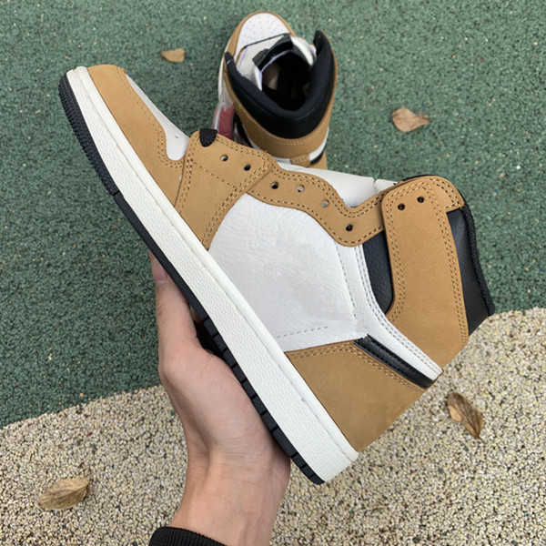 With Box Jumpman 1 Basketball Shoes Released Authentic 1s High OG Rookie of the Year Men Sports Sneakers 555088-700 Size 36-45, Pay for extra lace(not sell alone)
With Box Jumpman 1 Basketball Shoes Released Authentic 1s High OG Rookie of the Year Men Sports Sneakers 555088-700 Size 36-45, Pay for extra lace(not sell alone)