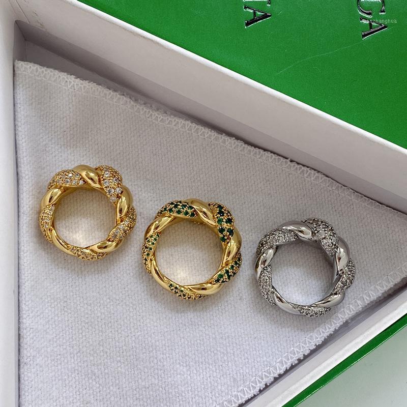 Wedding Rings Diamonds Paved Dome Engagement With Twined Bands Design, Slivery;golden
Wedding Rings Diamonds Paved Dome Engagement With Twined Bands Design, Slivery;golden