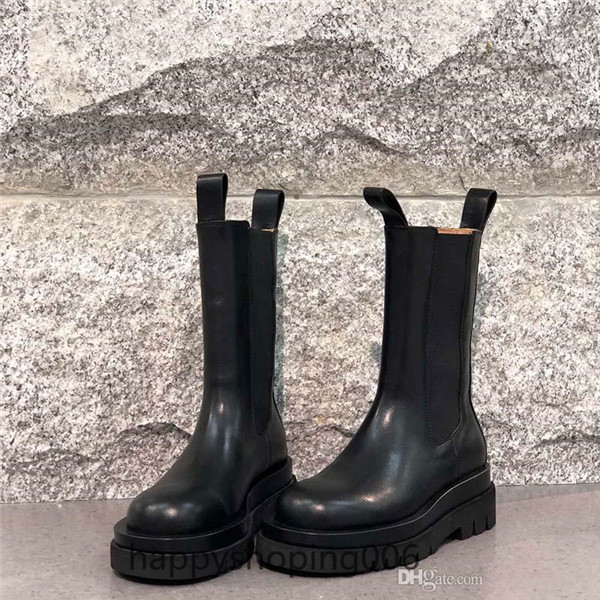 Fashion boot MID-CALF BOOTS IN STORM CUIR women platform boots 2020 new brand lady boot luxury designer women boots size35-40, Black
Fashion boot MID-CALF BOOTS IN STORM CUIR women platform boots 2020 new brand lady boot luxury designer women boots size35-40, Black