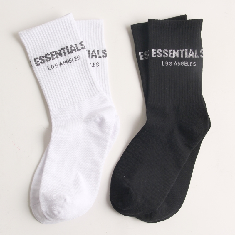 High street fashion brand fog essentials socks for men and women couples leisure sports matching with medium hose ins, 2 pairs (1 black + 1 white)
High street fashion brand fog essentials socks for men and women couples leisure sports matching with medium hose ins, 2 pairs (1 black + 1 white)