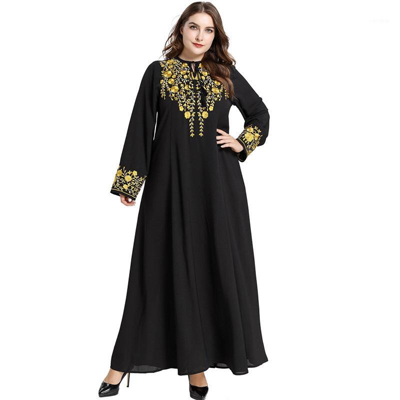 Ethnic Clothing Abaya Turkish Caftan Dress Plus Size Women 2021 Long Sleeve Embroidery Floral Casaual Loose Oversized Maxi Muslim Dresses1
Ethnic Clothing Abaya Turkish Caftan Dress Plus Size Women 2021 Long Sleeve Embroidery Floral Casaual Loose Oversized Maxi Muslim Dresses1