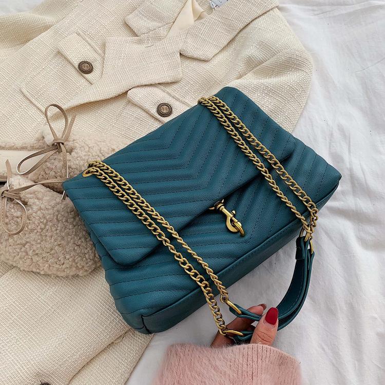 High Capacity Chain Women Shoulder Bag Sewing Thread Female Messenger Bag Brand Design Sling Ladies Handbag Bolsa Feminina, Black
High Capacity Chain Women Shoulder Bag Sewing Thread Female Messenger Bag Brand Design Sling Ladies Handbag Bolsa Feminina, Black