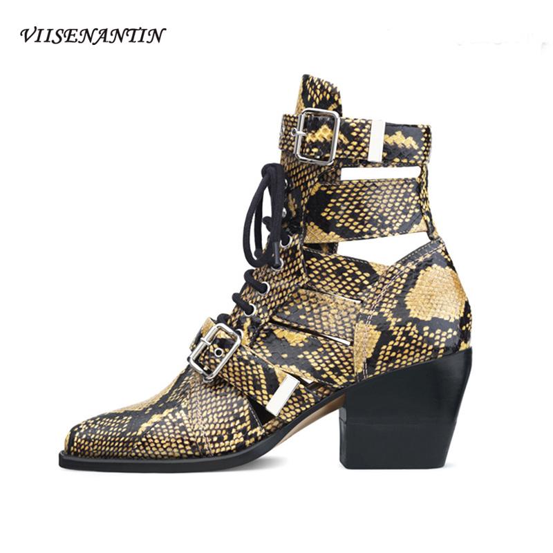 Leather Rubber Sole Material Pointed Toe High Belt Buckle Decoration Ankle Boots Square Heel Women's Boots Summer New Fashion, Black
Leather Rubber Sole Material Pointed Toe High Belt Buckle Decoration Ankle Boots Square Heel Women's Boots Summer New Fashion, Black