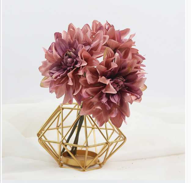 3 simulated dahlias living room table flowers arrangement flowers wedding art silk fake, Blue
3 simulated dahlias living room table flowers arrangement flowers wedding art silk fake, Blue