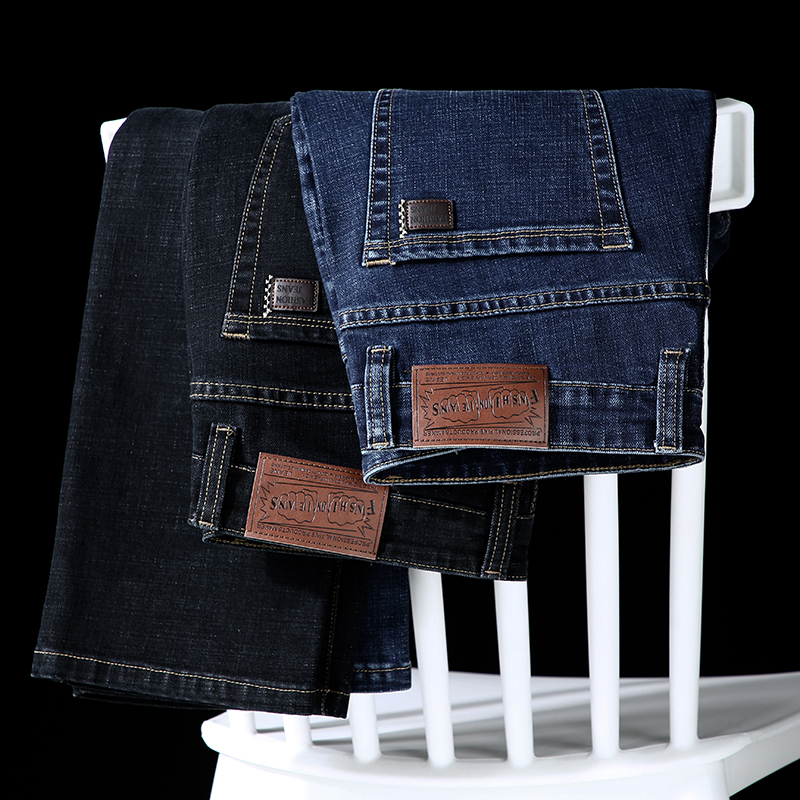 2020 Autumn new office business jeans classic black style blue stretch straight leg denim male pants brand, Red
2020 Autumn new office business jeans classic black style blue stretch straight leg denim male pants brand, Red