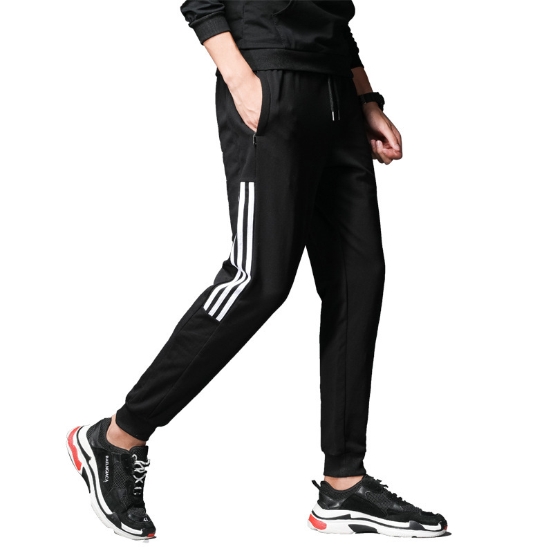 Of the men joggers sweatpants 2020 casual hip hop gymnasia training track jogger brand-new cotton fitness pants, Light gray.
Of the men joggers sweatpants 2020 casual hip hop gymnasia training track jogger brand-new cotton fitness pants, Light gray.