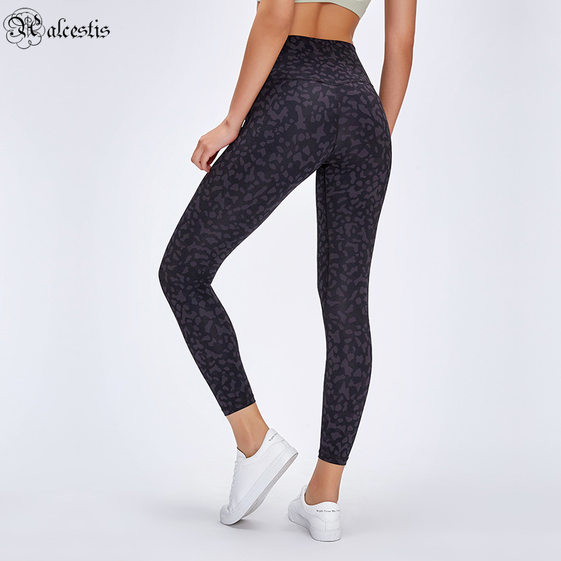 Solid Color Women yoga pants High Waist Sports Gym Wear Leggings Fitness Elastic Lady Overall Full Tights Workout, Starry gray
Solid Color Women yoga pants High Waist Sports Gym Wear Leggings Fitness Elastic Lady Overall Full Tights Workout, Starry gray