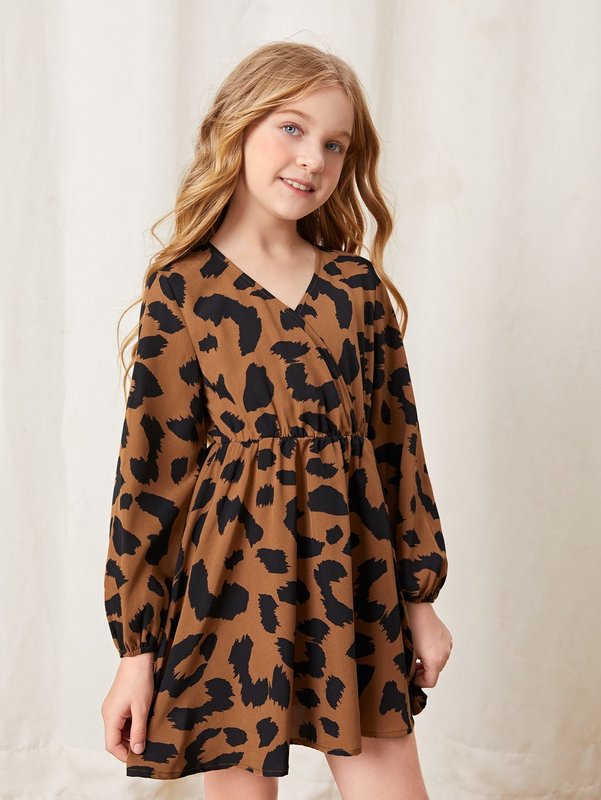 Girls Allover Print Lantern Sleeve Overlap Collar Dress SHE