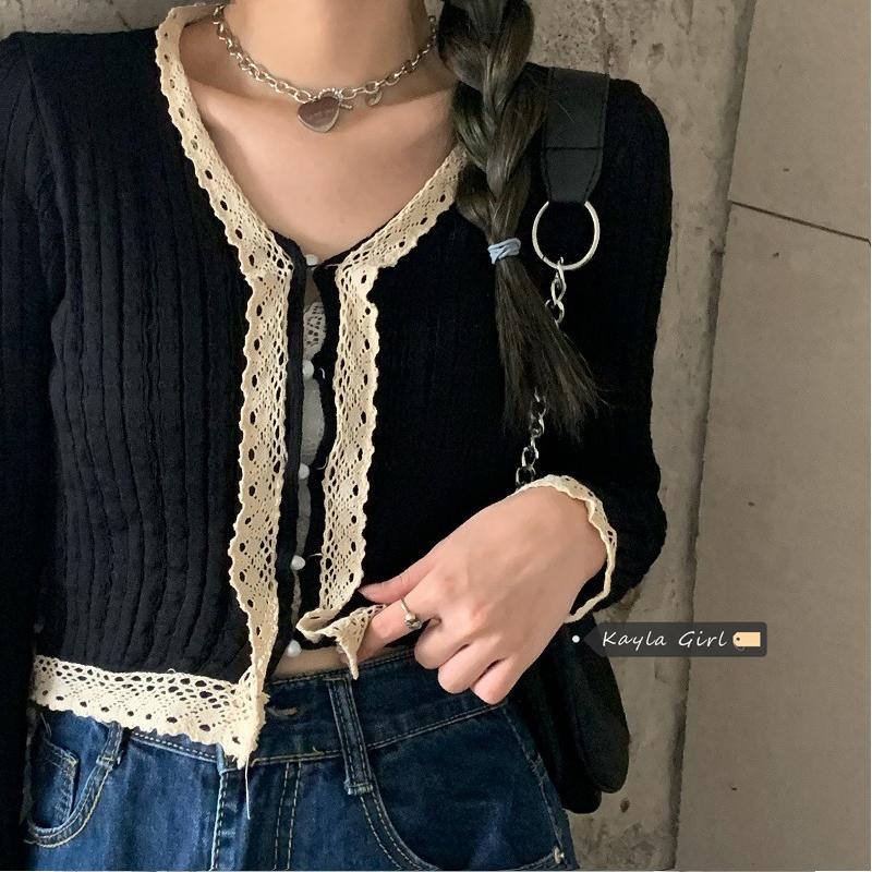 Knitted Lace Cardigan V Neck Simple Retro Korean Style Long Sleeve Cardigan Autumn Black Pull Femme Hiver Women Clothes DE50KS
Knitted Lace Cardigan V Neck Simple Retro Korean Style Long Sleeve Cardigan Autumn Black Pull Femme Hiver Women Clothes DE50KS