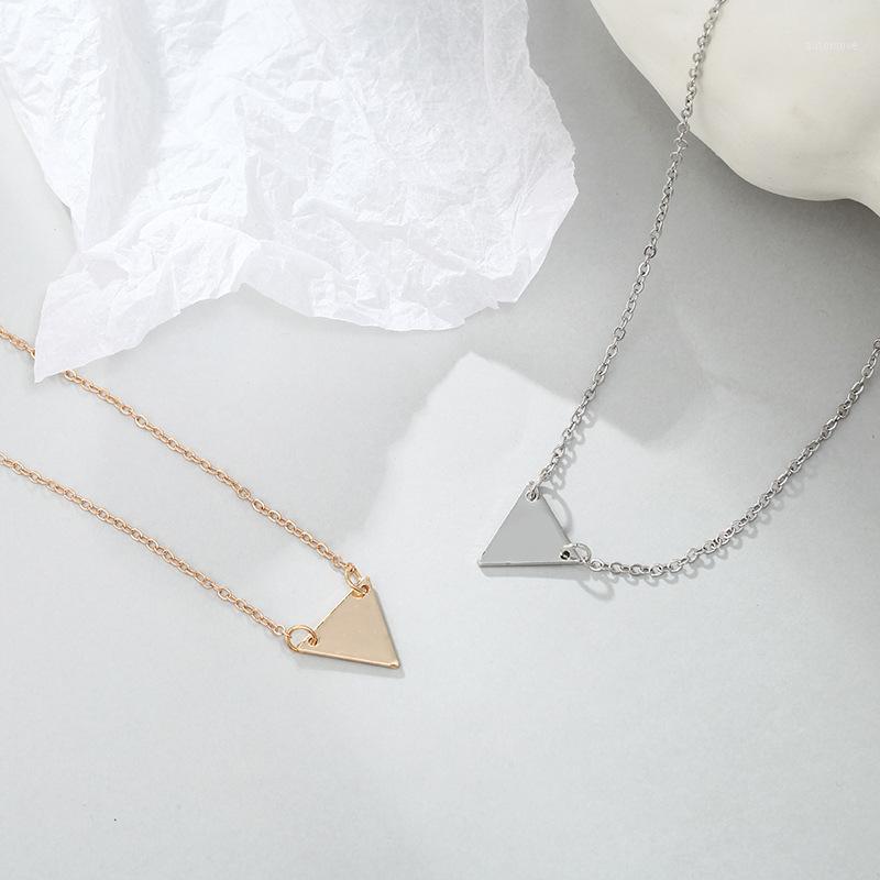 women's fashion, exquisite and simple metal Triangle Pendant, collarbone chain temperament, versatile Necklace1
women's fashion, exquisite and simple metal Triangle Pendant, collarbone chain temperament, versatile Necklace1