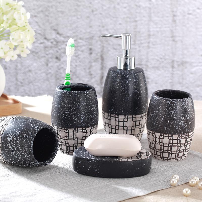 Japanese-style hand-painted ceramic bathroom accessories five-piece suit retro snowflake embossed pattern ware mouthwash tooth c
Japanese-style hand-painted ceramic bathroom accessories five-piece suit retro snowflake embossed pattern ware mouthwash tooth c