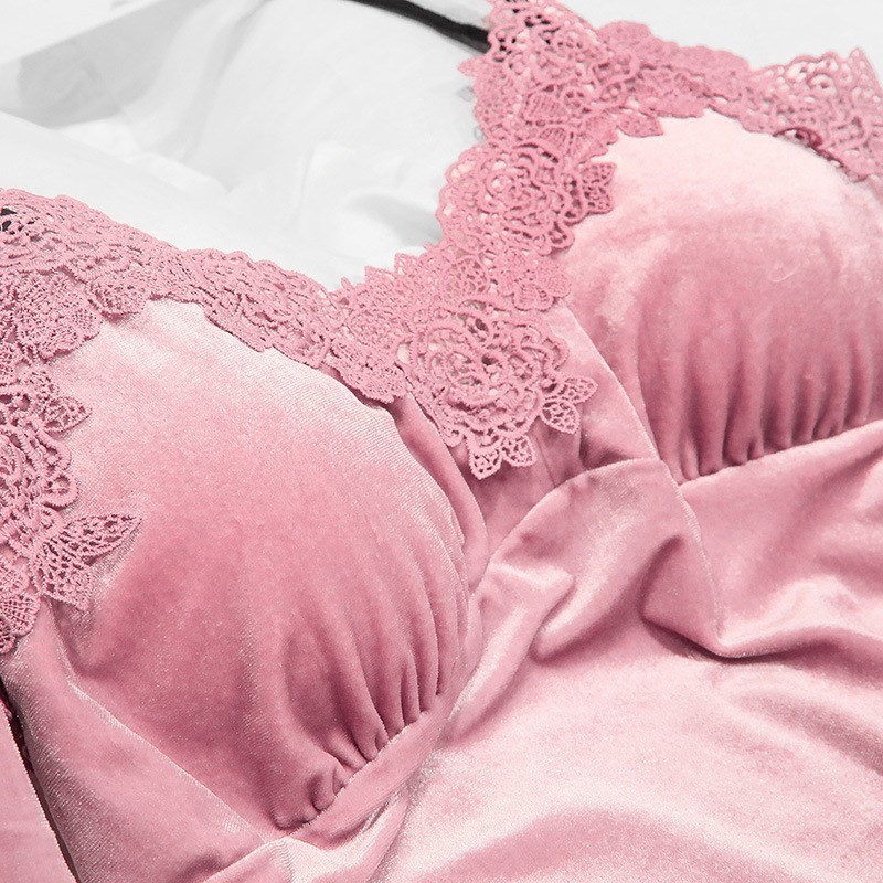 Daeyard Velvet 4 Pieces Warm Winter Pajamas Sets Women Sexy Lace Robe Pajamas Sleepwear Kit Sleeveless Nightwear Homewear 201113