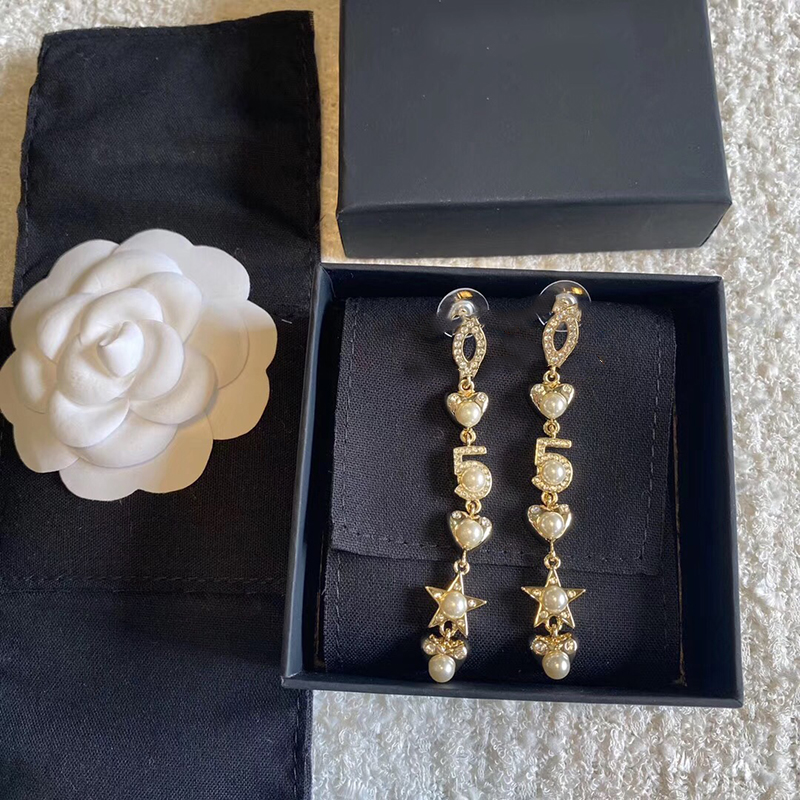 Stud Designer Earrings Classic Double Letter Logo Pearl peach Heart Five pointed star Pendant Earring L0-C18
Stud Designer Earrings Classic Double Letter Logo Pearl peach Heart Five pointed star Pendant Earring L0-C18