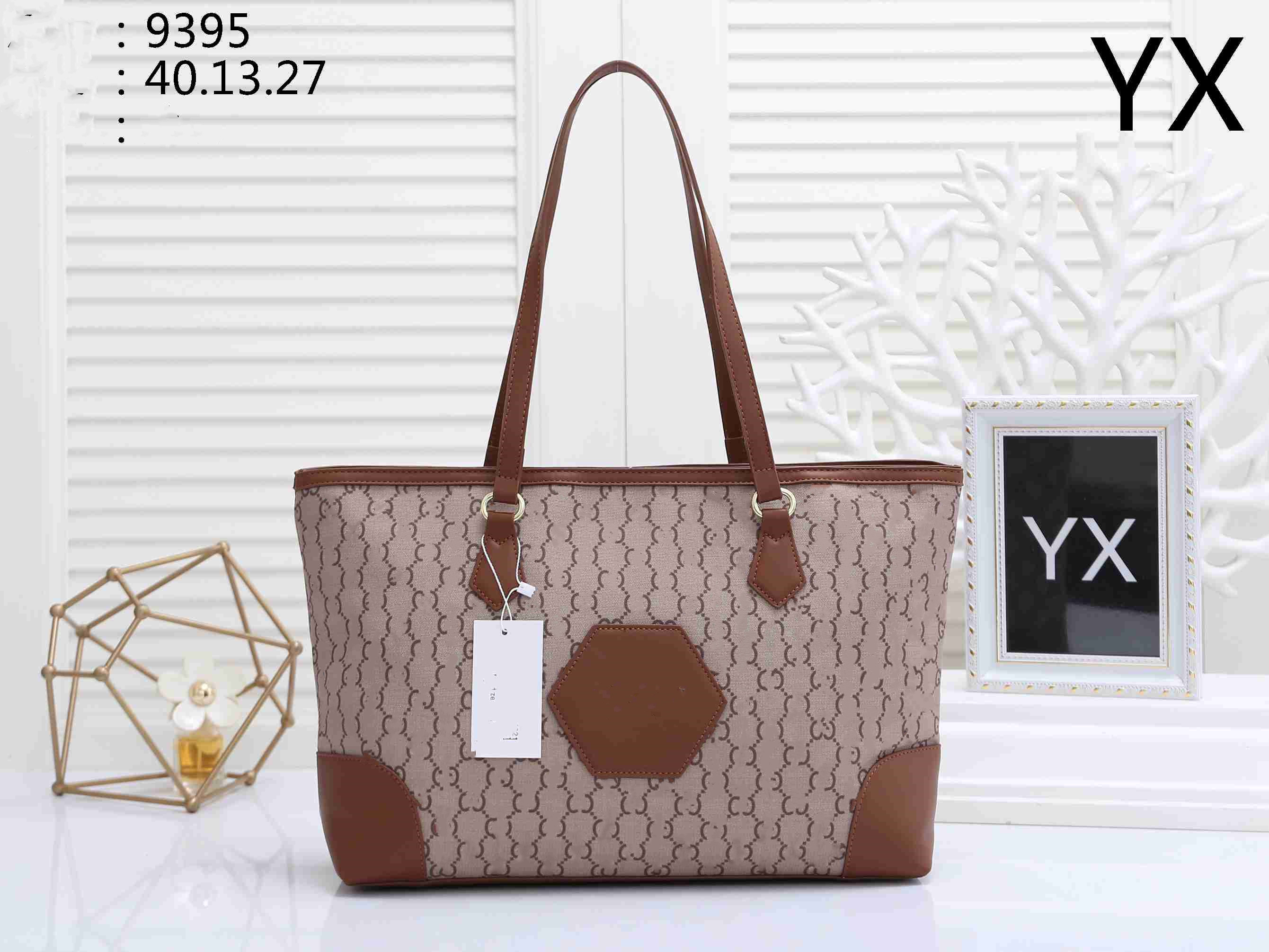 High quality leather classic women bag handbags tote Ophidia Fashion Designer luxury Shopping large big composite clutch Crossbody shoulder bags handbag purse WF, Add freight
High quality leather classic women bag handbags tote Ophidia Fashion Designer luxury Shopping large big composite clutch Crossbody shoulder bags handbag purse WF, Add freight