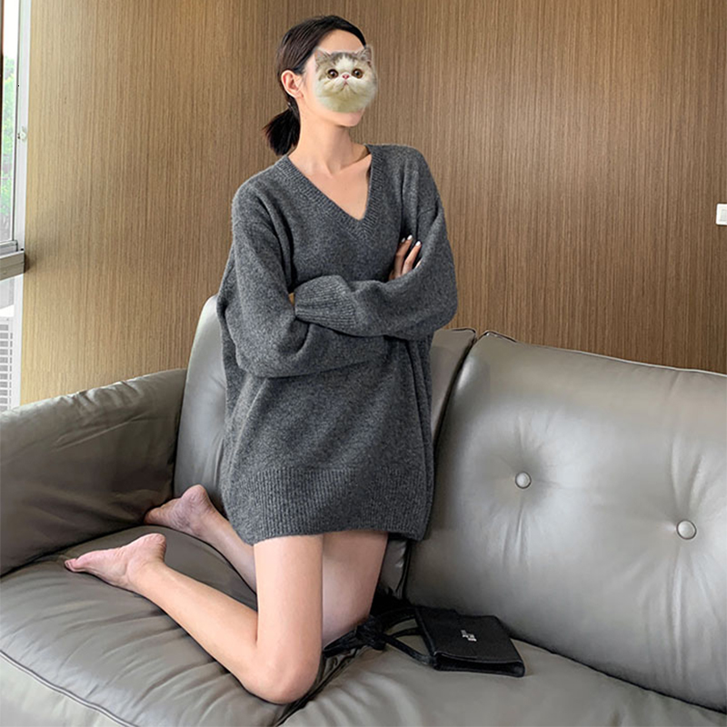 2021 High quality Style Loose Shirts for Women Wool Blend Knitting Pulloves New Winter Fashion 3 Female Vneck Jumpers ZNE0, White
2021 High quality Style Loose Shirts for Women Wool Blend Knitting Pulloves New Winter Fashion 3 Female Vneck Jumpers ZNE0, White