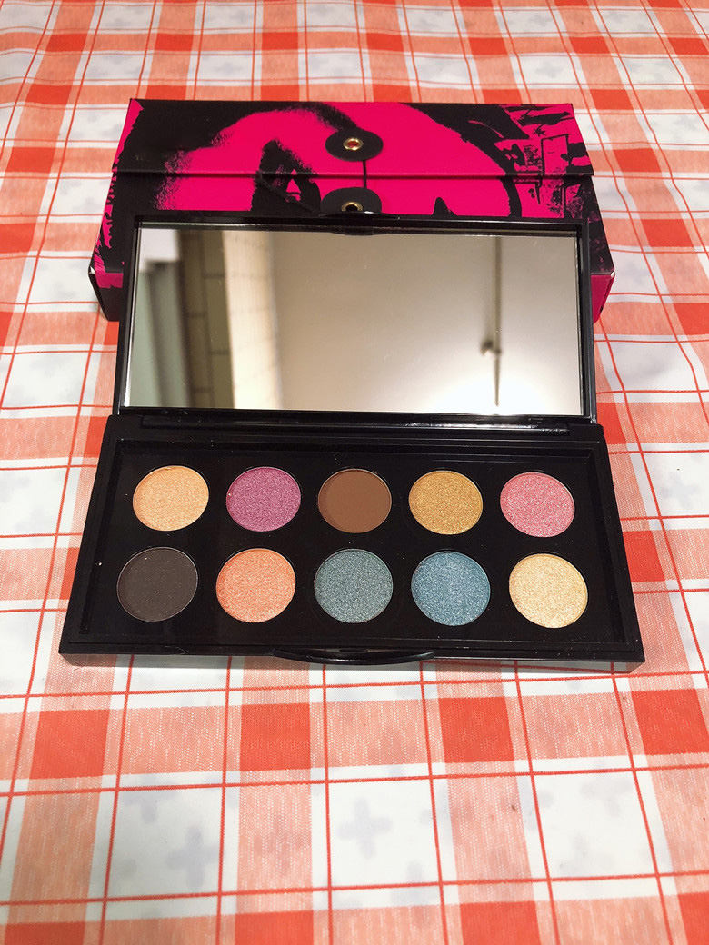 Hot sale 10 colors eyeshadow I II & III Eyeshadow Palette 10 Shades Subliminal Sublime Subversive Eye Shadow Long-lasting Eyeshadow Palettes
Hot sale 10 colors eyeshadow I II & III Eyeshadow Palette 10 Shades Subliminal Sublime Subversive Eye Shadow Long-lasting Eyeshadow Palettes