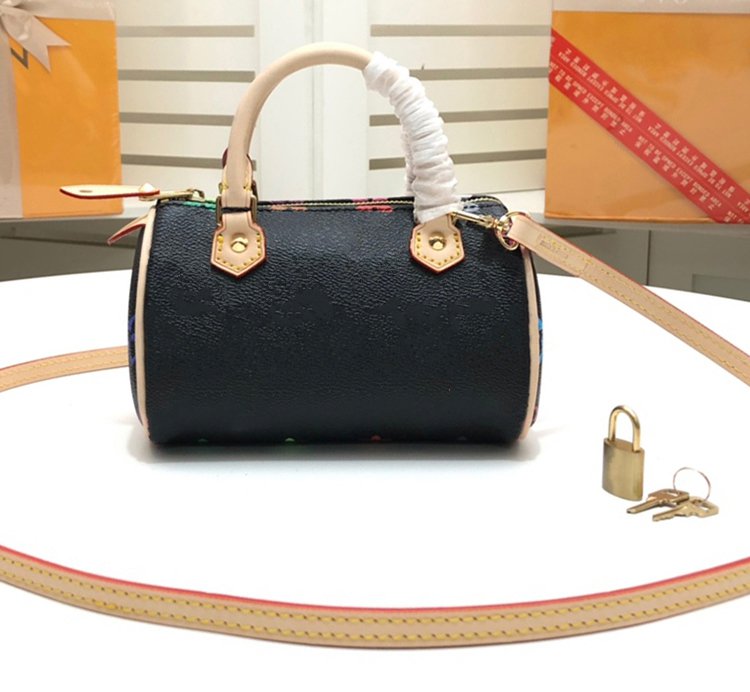 New Color Lady Mini Handbag High Quality Genuine Leather Luxury Handbag Stylish Women Casual Shoulder Bags
New Color Lady Mini Handbag High Quality Genuine Leather Luxury Handbag Stylish Women Casual Shoulder Bags