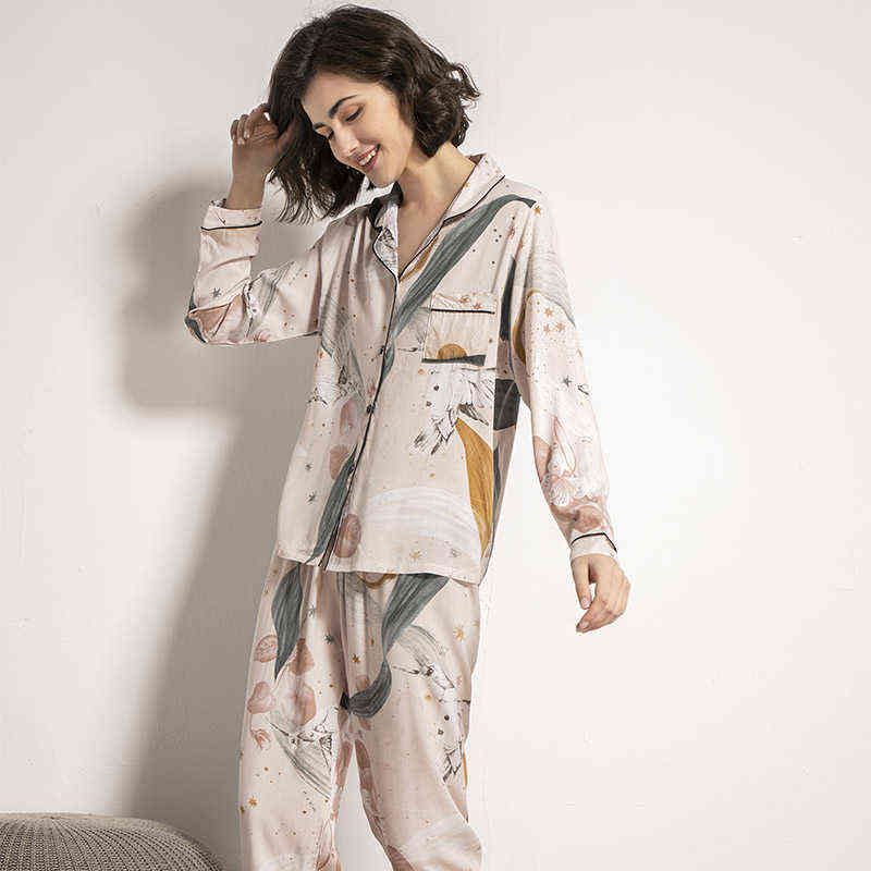 Starry Sky And Floral Printed Women Pajamas Set Comfort Cotton Satin Full Sleeve Homewear Ladies Tender Casual Wear For Spring 220115, Black;red
Starry Sky And Floral Printed Women Pajamas Set Comfort Cotton Satin Full Sleeve Homewear Ladies Tender Casual Wear For Spring 220115, Black;red
