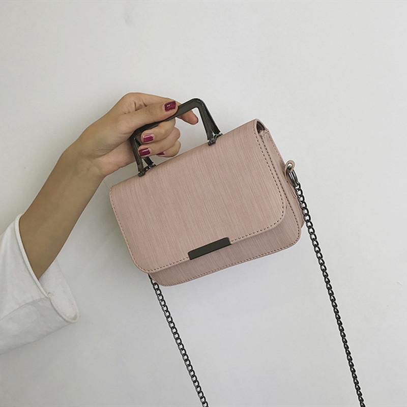 2021 New Korean Women's Chain Bag Fashion Shoulder Messenger Bag Pure Color Simple Small Square Iron Handle Women's Handbag, Light green
2021 New Korean Women's Chain Bag Fashion Shoulder Messenger Bag Pure Color Simple Small Square Iron Handle Women's Handbag, Light green