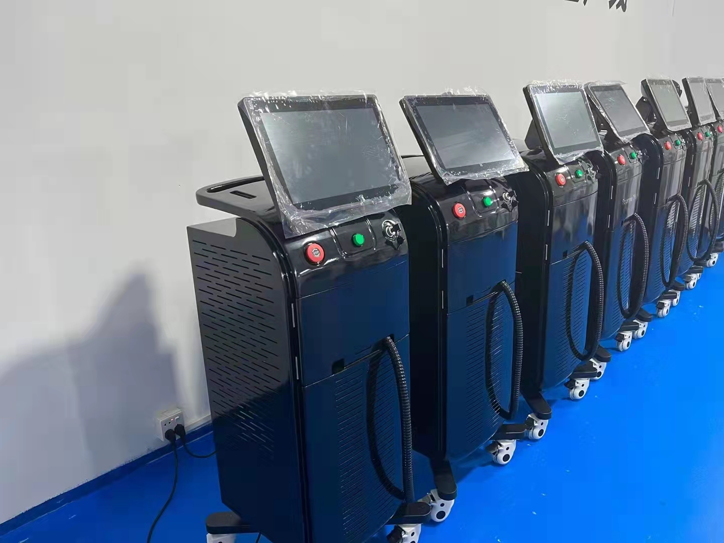 2022 diode alma laser hair removal machine 755 808 1064 nm Soprano Ice titanium price CE approved lazer Épaisseur
