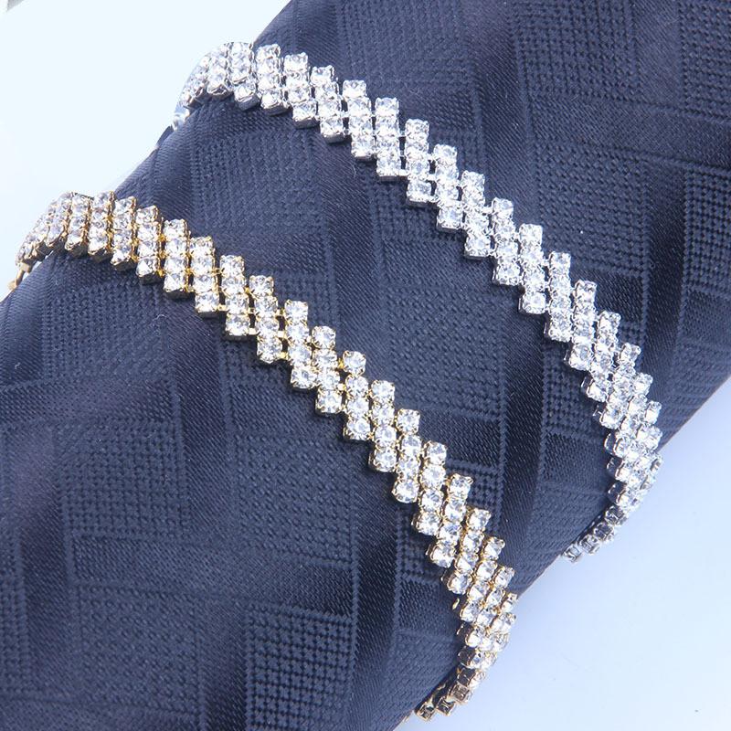 10pcs Crystal Jewelry Cubic Zirconia Tennis Bracelets Gold Silver Color Iced Out Chain Bracelets Christmas Gift For Women Men
10pcs Crystal Jewelry Cubic Zirconia Tennis Bracelets Gold Silver Color Iced Out Chain Bracelets Christmas Gift For Women Men