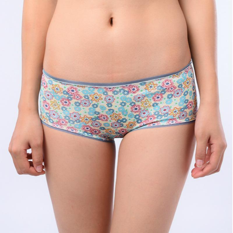 2020 new sexy cute comfortable fresh garden small floral hip hip stretch cotton waist pants Boyshort women's underwear1
2020 new sexy cute comfortable fresh garden small floral hip hip stretch cotton waist pants Boyshort women's underwear1
