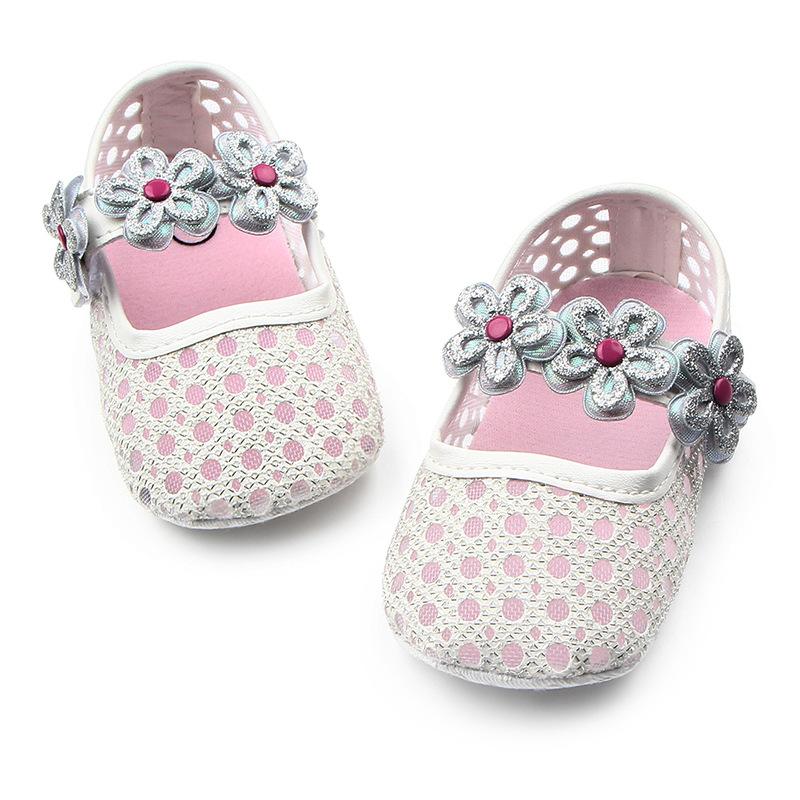 2020 new fashion and comfortable baby shoes wholesale spring and autumn new toddler shoes porous sequins flowers soft baby, Gold 11cm
2020 new fashion and comfortable baby shoes wholesale spring and autumn new toddler shoes porous sequins flowers soft baby, Gold 11cm