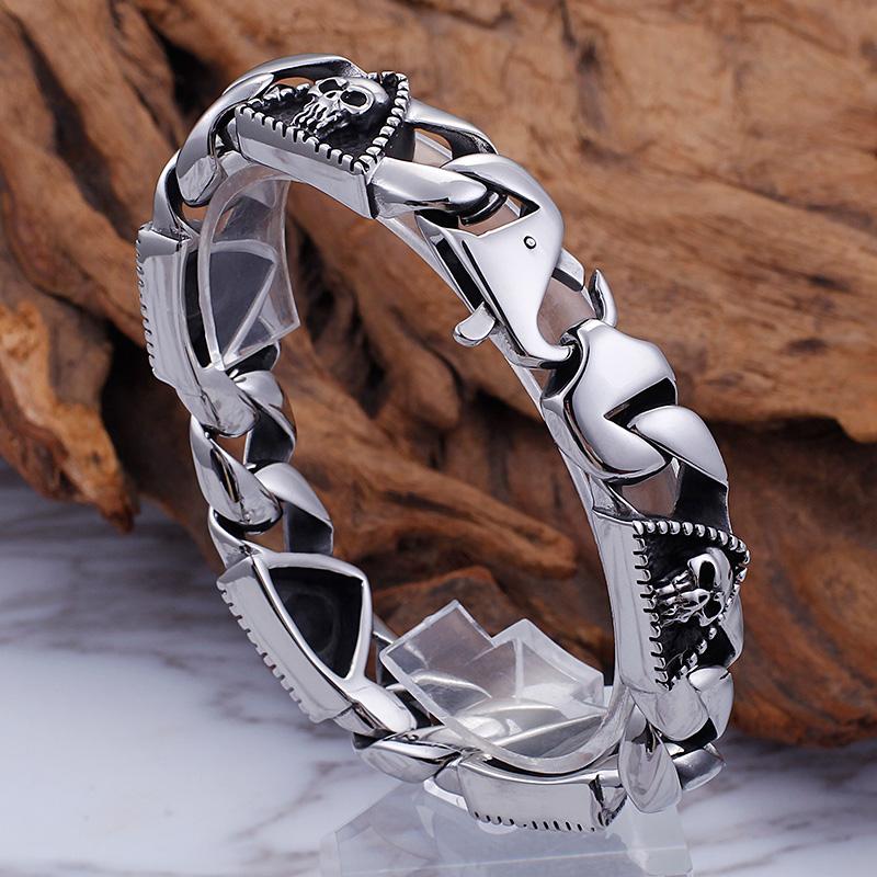 Link, Chain Gothic Solid Stainless Steel Skull Skeleton Bracelet Classic Men 16mm Wide 9.2''
Link, Chain Gothic Solid Stainless Steel Skull Skeleton Bracelet Classic Men 16mm Wide 9.2''