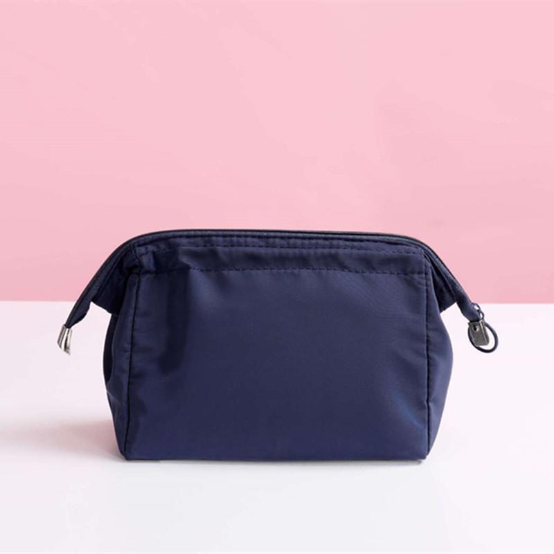 Women's Cosmetic Bag New Brand Versatile Ladies Clutch Cosmetic Bag Mobile Phone Waterproof Nylon Makeup Cosmetics Bags, Black
Women's Cosmetic Bag New Brand Versatile Ladies Clutch Cosmetic Bag Mobile Phone Waterproof Nylon Makeup Cosmetics Bags, Black