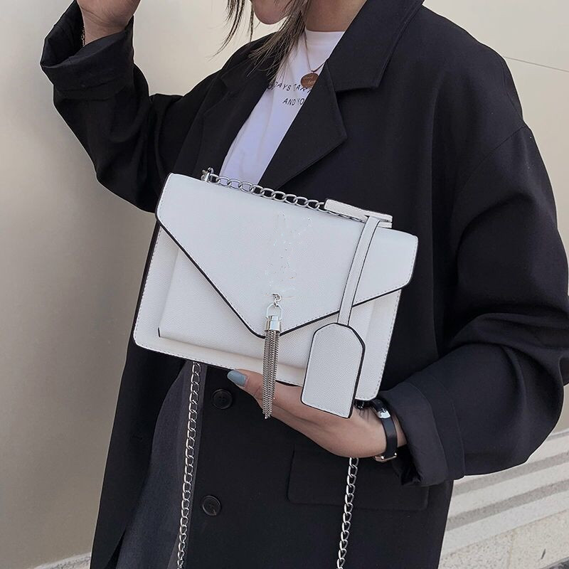 Top luxury classic ladies handbag purse 3A quality printed mahjong bag double-sided wide chain shoulder strap messenger bag
Top luxury classic ladies handbag purse 3A quality printed mahjong bag double-sided wide chain shoulder strap messenger bag